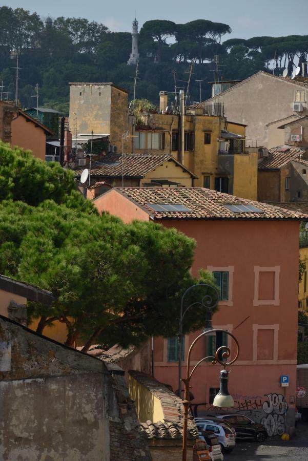 Livia - Trastevere Bed & Breakfast